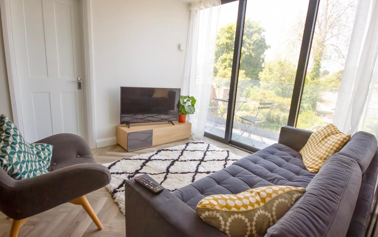 Apartment Fulflood View,
